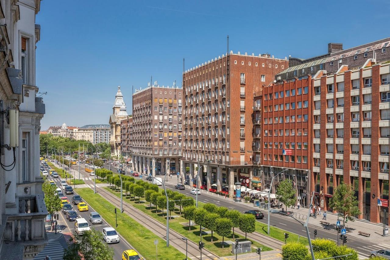 Top Of The City Apartment With Ac Budapest Luaran gambar